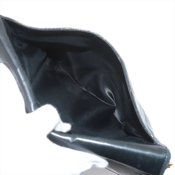 Authentic CHANEL black lambskin fringe vintage crossbody - Picture 6 of 11